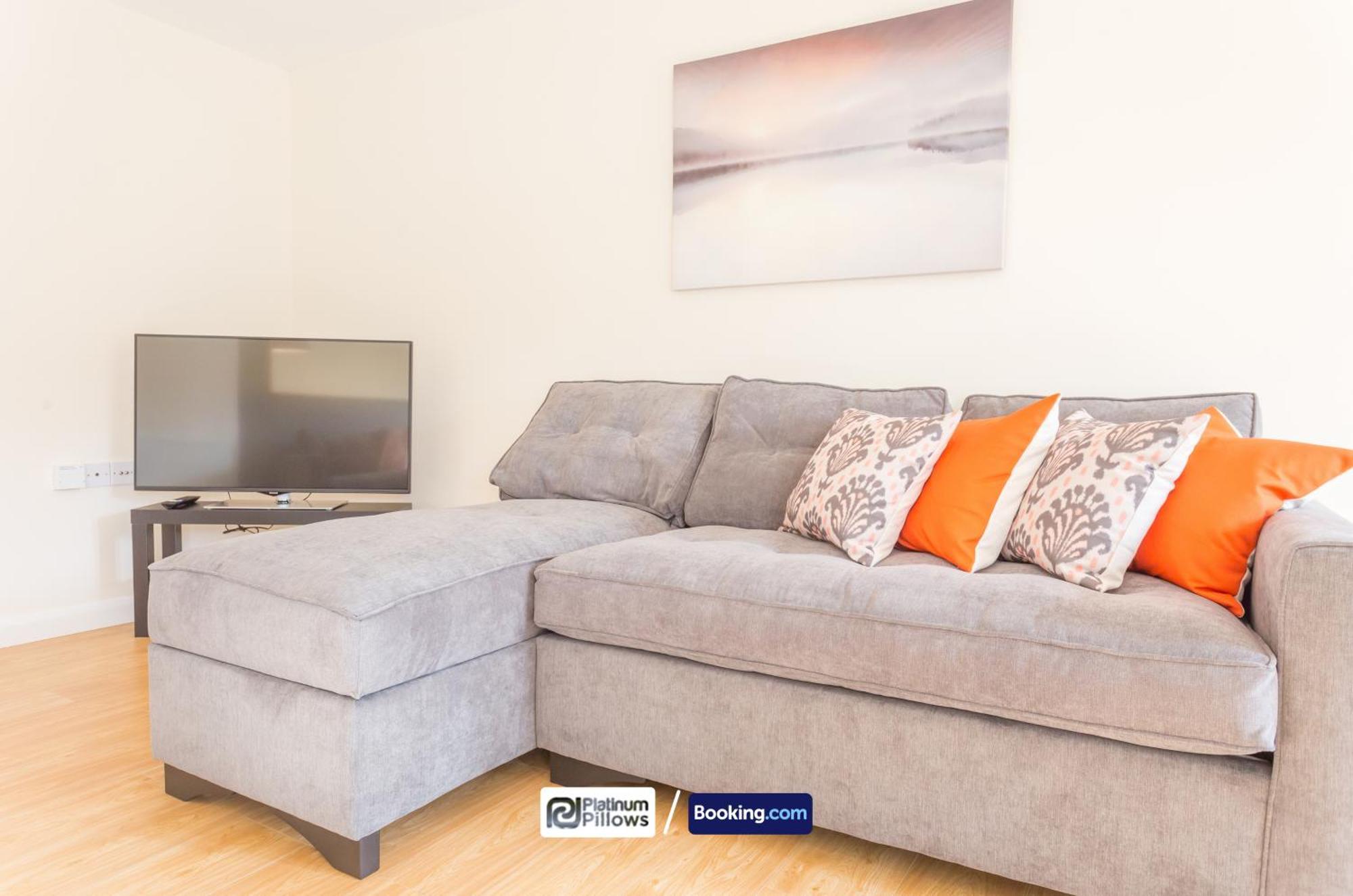 Modern Oxford 2 Bedroom Apartments, Families & Contractor Accommodation, Near John Radcliffe Hospital Экстерьер фото