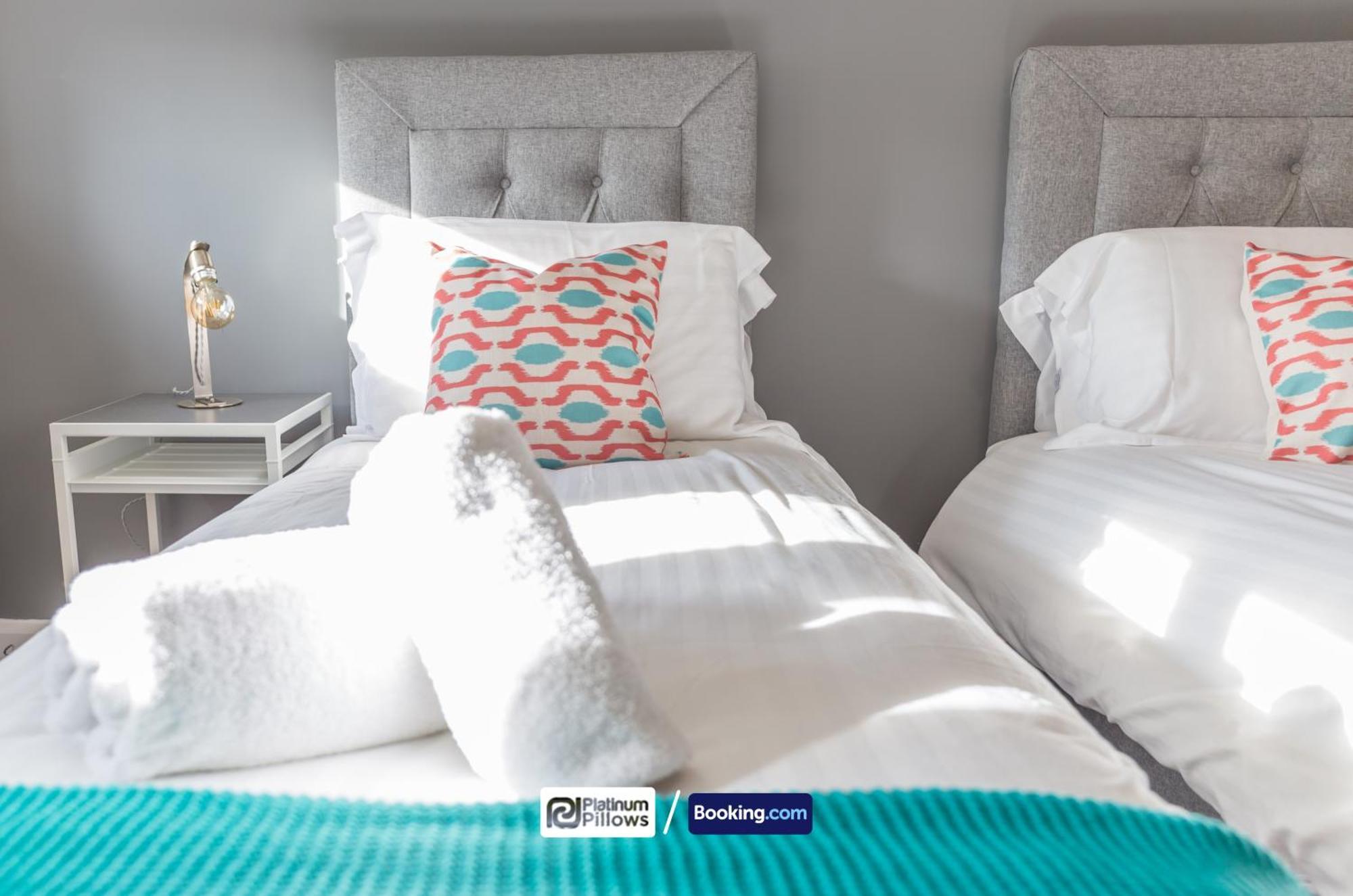 Modern Oxford 2 Bedroom Apartments, Families & Contractor Accommodation, Near John Radcliffe Hospital Экстерьер фото