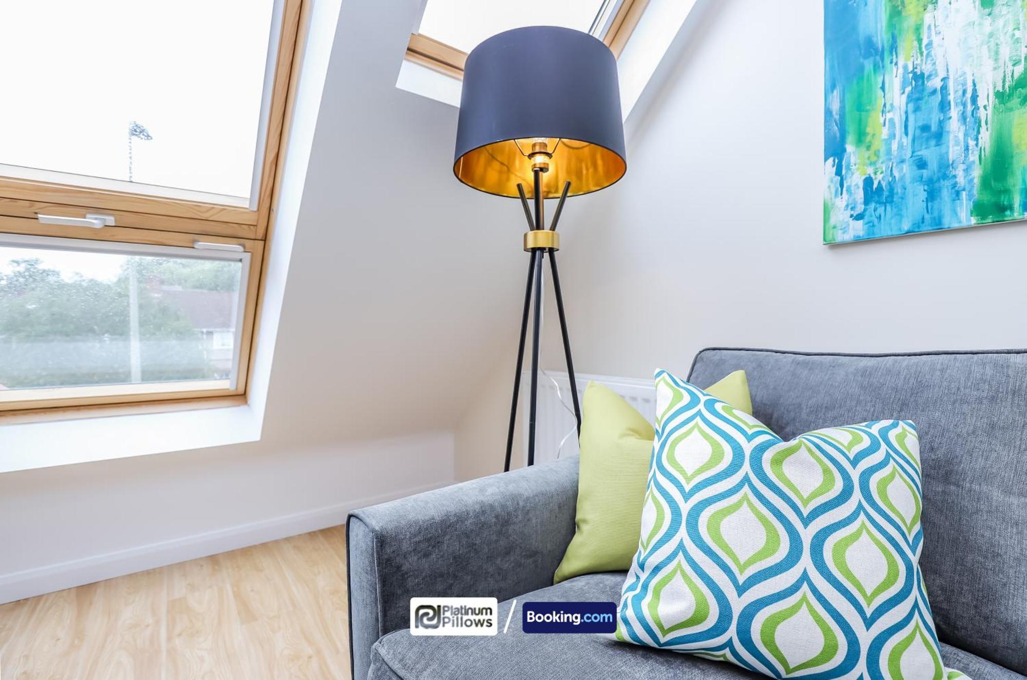 Modern Oxford 2 Bedroom Apartments, Families & Contractor Accommodation, Near John Radcliffe Hospital Экстерьер фото