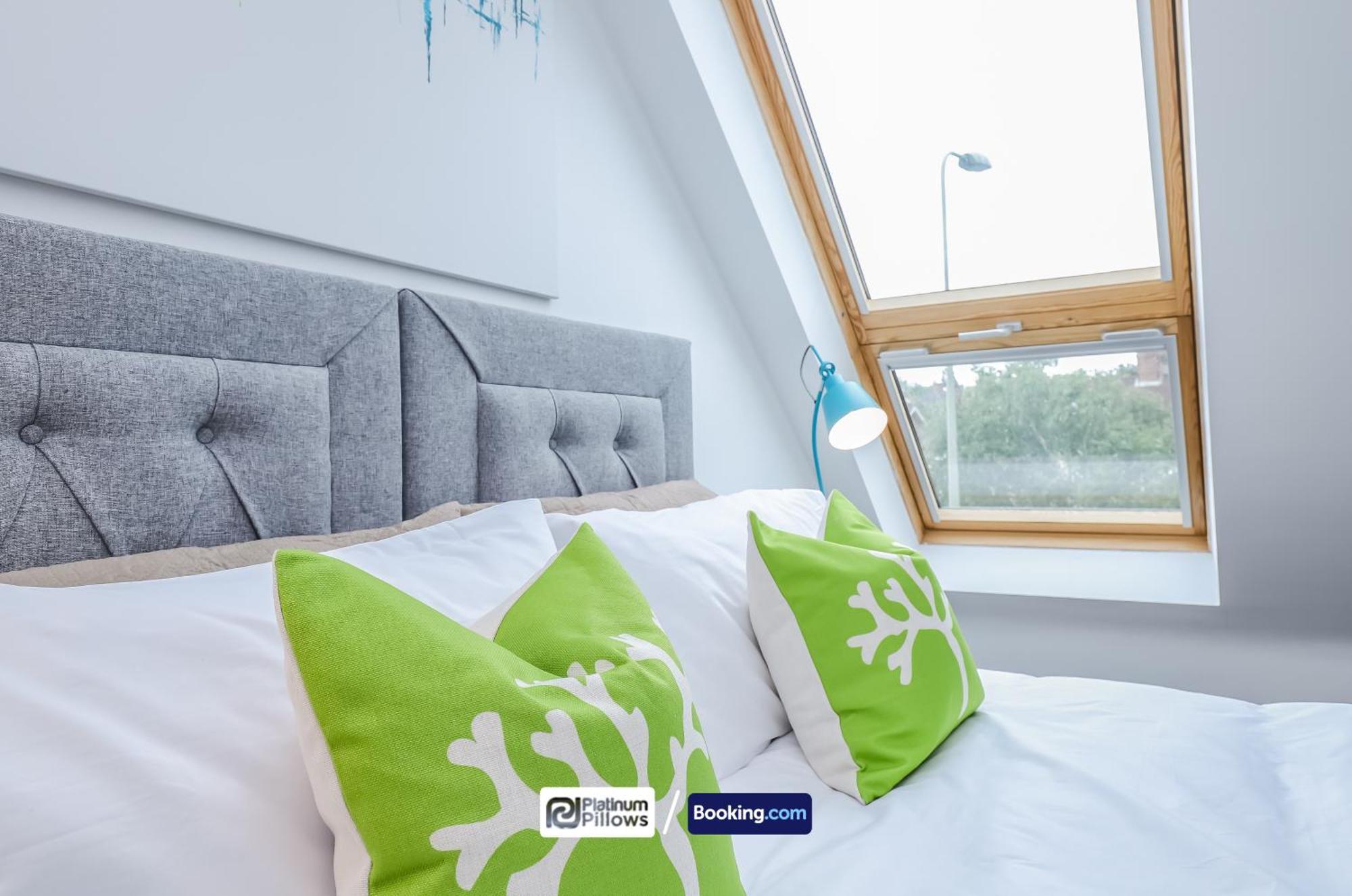 Modern Oxford 2 Bedroom Apartments, Families & Contractor Accommodation, Near John Radcliffe Hospital Экстерьер фото