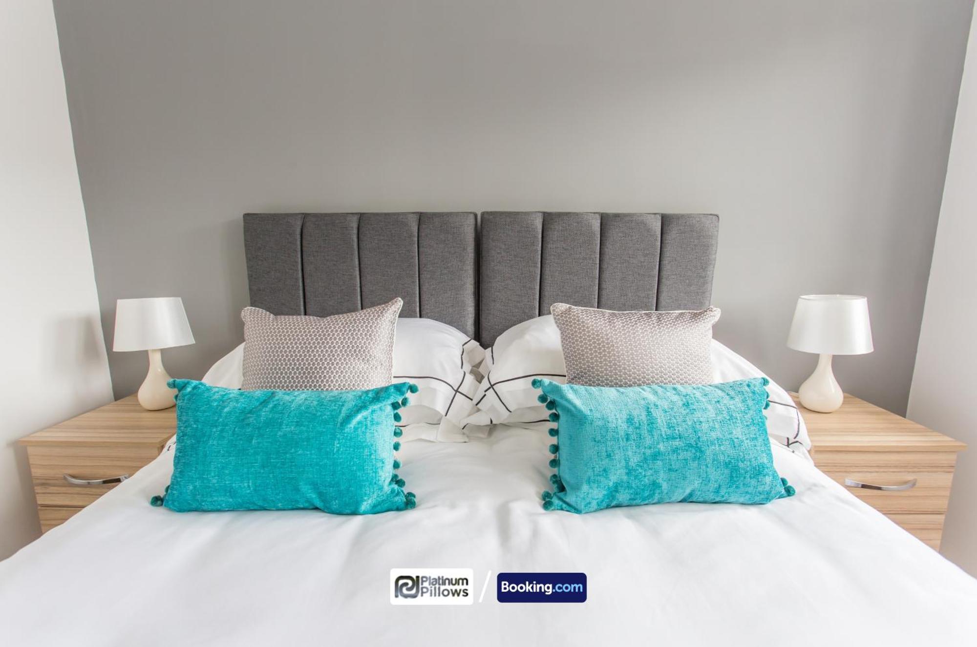 Modern Oxford 2 Bedroom Apartments, Families & Contractor Accommodation, Near John Radcliffe Hospital Экстерьер фото