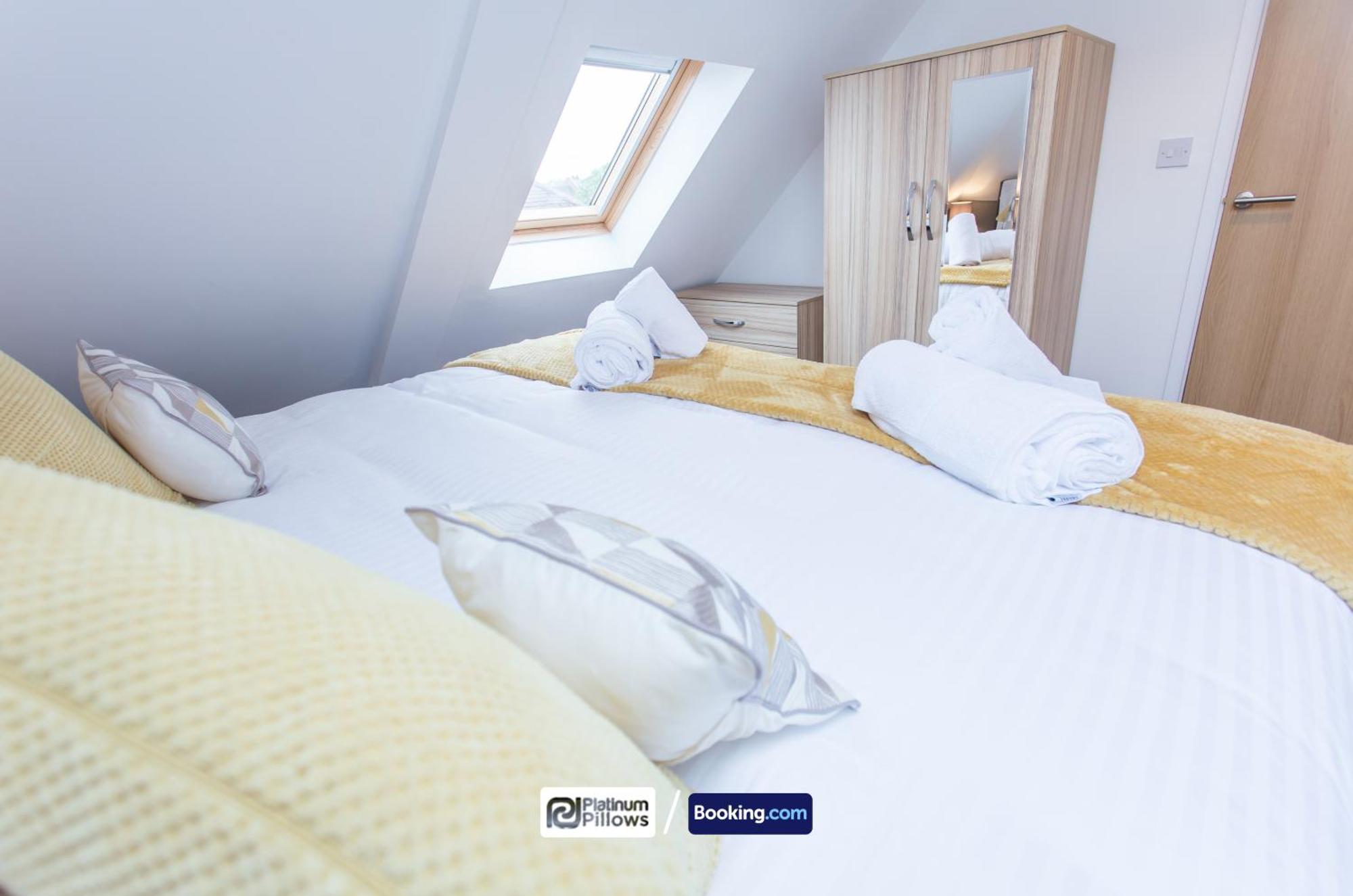 Modern Oxford 2 Bedroom Apartments, Families & Contractor Accommodation, Near John Radcliffe Hospital Экстерьер фото